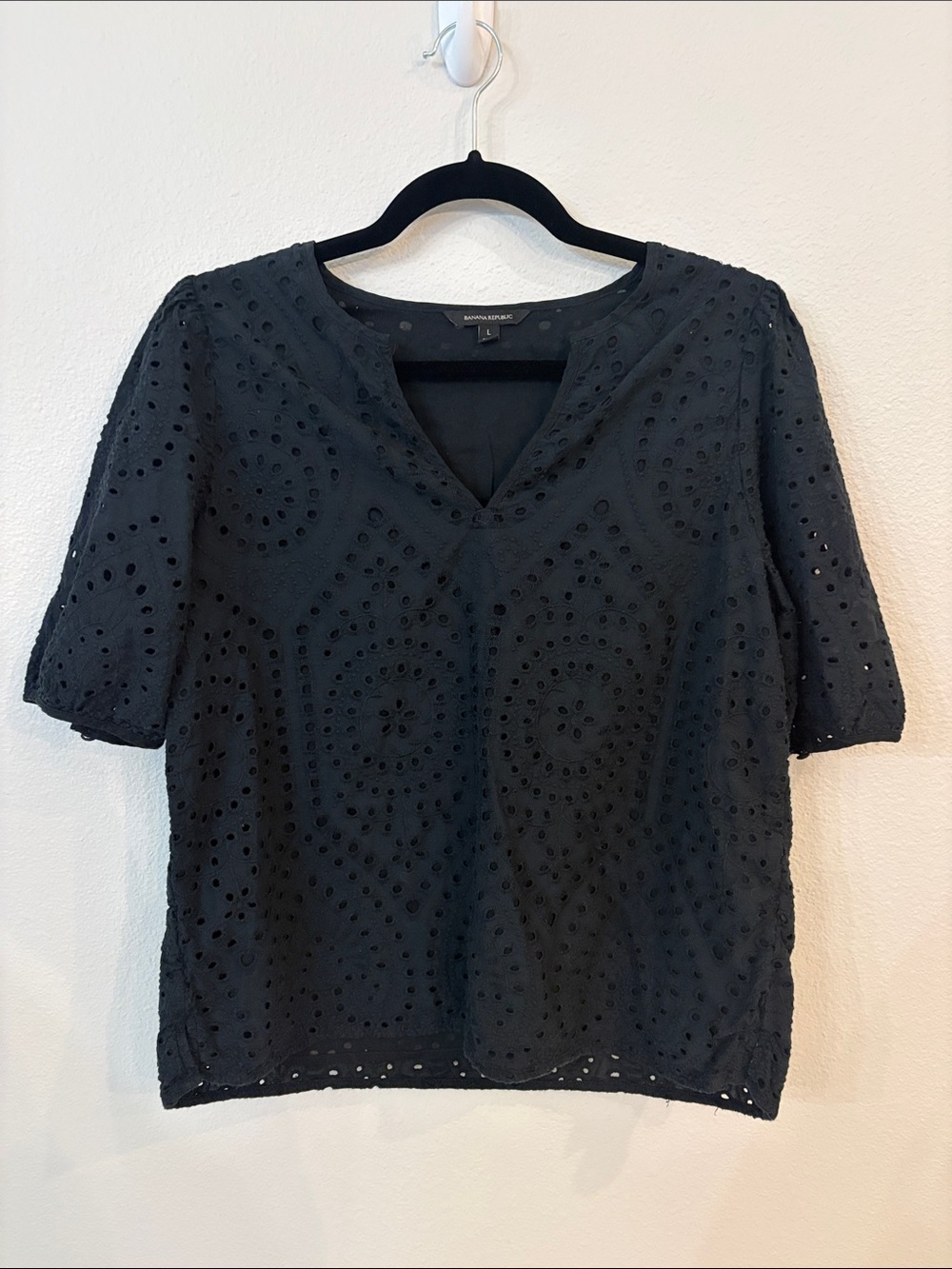 Banana Republic Black Eyelet V-Neck Short Sleeve Top